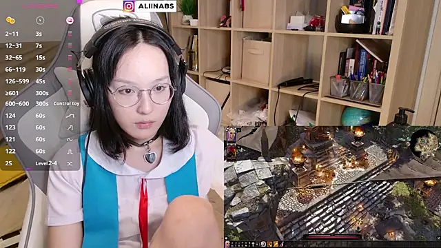 Snapshot of aliiiiiina chatting on March 7, 2025, 6:54 pm aliiiiiina online show from March 7, 2025, 6:54 pm