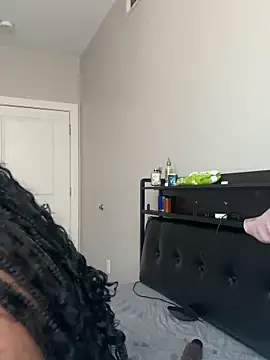 Snapshot of DancingLemonade chatting on October 31, 2025, 3:02 pm DancingLemonade online show from October 31, 2025, 3:02 pm