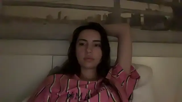 Snapshot of everybody_loves_pussy chatting on March 7, 2025, 4:13 am everybody loves pussy online show from March 7, 2025, 4:13 am