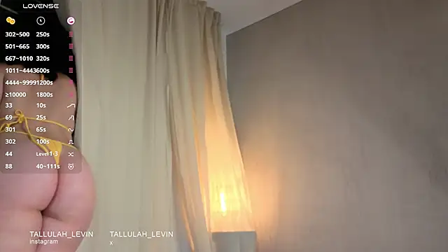 Snapshot of tallulah_levine chatting on November 24, 2025, 1:27 am tallulah levine online show from November 24, 2025, 1:27 am