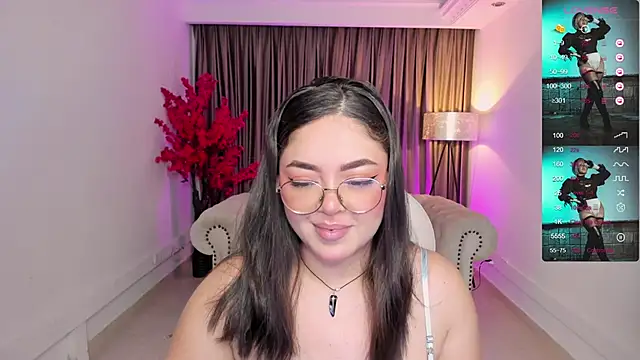 Snapshot of emmy_walker chatting on January 28, 2025, 11:06 am emmy walker online show from January 28, 2025, 11:06 am