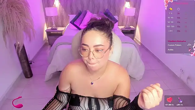 Snapshot of emmy_walker chatting on September 18, 2025, 11:01 am emmy walker online show from September 18, 2025, 11:01 am