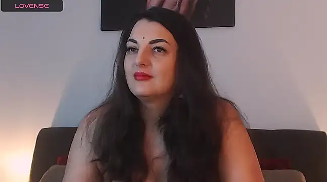 itsyourlady online show from January 4, 2025, 11:11 am