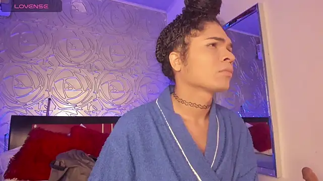 Snapshot of vennus1_ chatting on February 19, 2025, 2:01 pm vennus1 online show from February 19, 2025, 2:01 pm