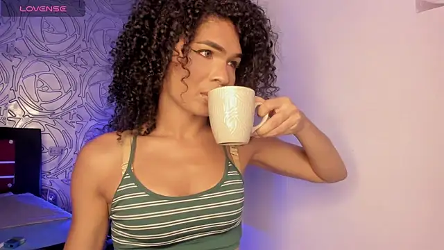 Snapshot of vennus1_ chatting on November 9, 2025, 1:20 pm vennus1 online show from November 9, 2025, 1:20 pm