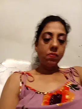 Snapshot of Mahi4luv chatting on September 18, 2025, 10:34 pm Mahi4luv online show from September 18, 2025, 10:34 pm