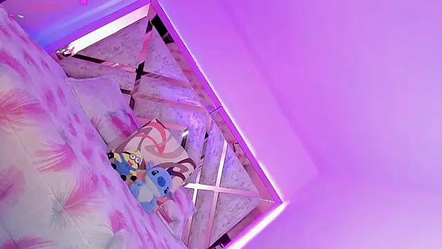 anapuala sexxx online show from March 20, 2025, 4:18 am