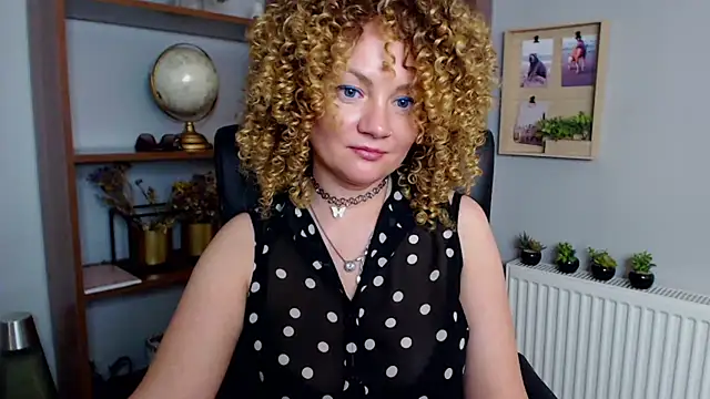 KayaMagic online show from March 20, 2025, 6:31 pm