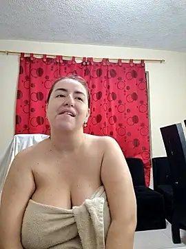 Snapshot of rosahills chatting on September 11, 2025, 6:35 am rosahills online show from September 11, 2025, 6:35 am