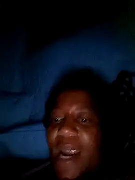 Snapshot of Galcraze chatting on February 17, 2025, 12:10 am Galcraze online show from February 17, 2025, 12:10 am