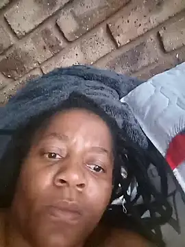 Snapshot of Galcraze chatting on February 26, 2025, 4:14 am Galcraze online show from February 26, 2025, 4:14 am