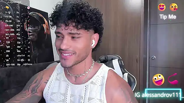 Snapshot of Alessandro_Vanni chatting on November 16, 2025, 3:39 pm Alessandro Vanni online show from November 16, 2025, 3:39 pm