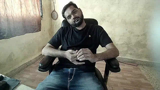 Snapshot of mynastyfuckerr chatting on February 13, 2025, 9:30 am mynastyfuckerr online show from February 13, 2025, 9:30 am