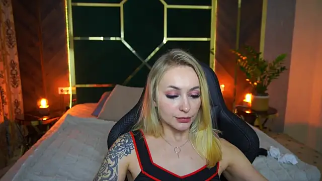 Snapshot of GraceCandy chatting on March 5, 2025, 2:14 am GraceCandy online show from March 5, 2025, 2:14 am