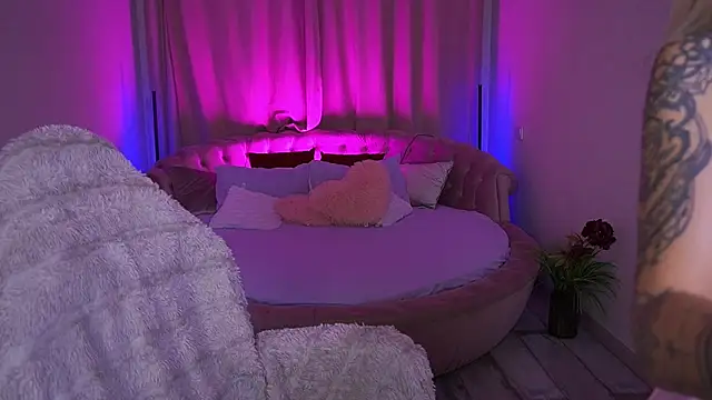 Snapshot of GraceCandy chatting on October 5, 2025, 8:51 pm GraceCandy online show from October 5, 2025, 8:51 pm