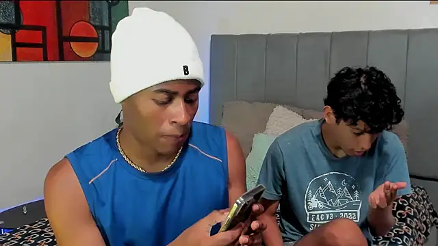 CrissBrownxxx online show from October 22, 2025, 8:08 pm