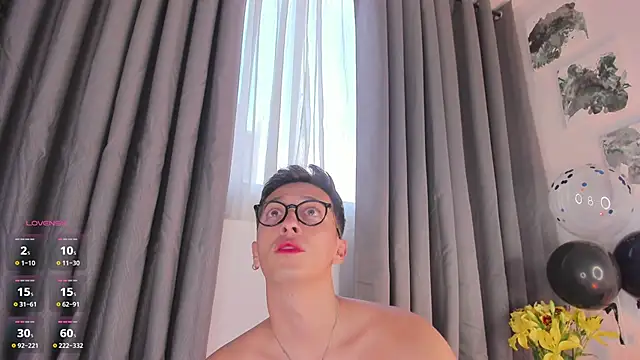 Thiago jones online show from December 3, 2025, 8:18 pm