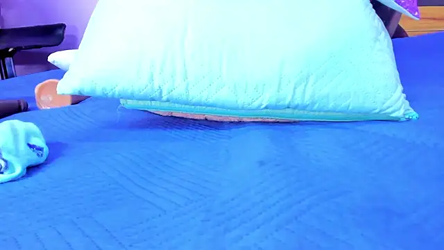 Snapshot of Angel_Avni chatting on October 3, 2025, 3:47 am Angel Avni online show from October 3, 2025, 3:47 am