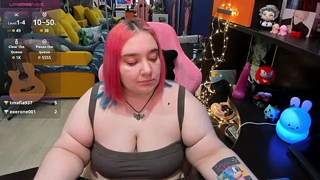 Snapshot of Softie_Sofy chatting on February 7, 2025, 6:24 am Softie Sofy online show from February 7, 2025, 6:24 am
