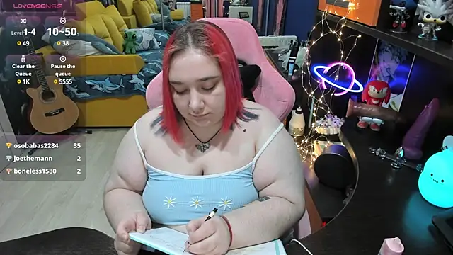 Snapshot of Softie_Sofy chatting on March 13, 2025, 10:47 am Softie Sofy online show from March 13, 2025, 10:47 am