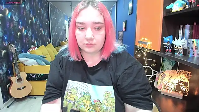 Snapshot of Softie_Sofy chatting on March 20, 2025, 5:13 am Softie Sofy online show from March 20, 2025, 5:13 am
