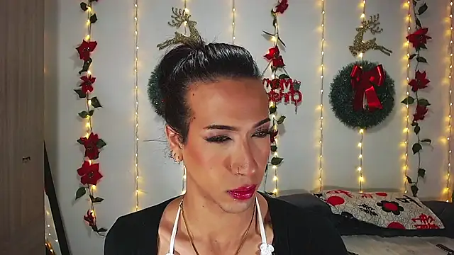 Snapshot of Kenisha_Sweet chatting on December 13, 2024, 2:27 pm Kenisha Sweet online show from December 13, 2024, 2:27 pm
