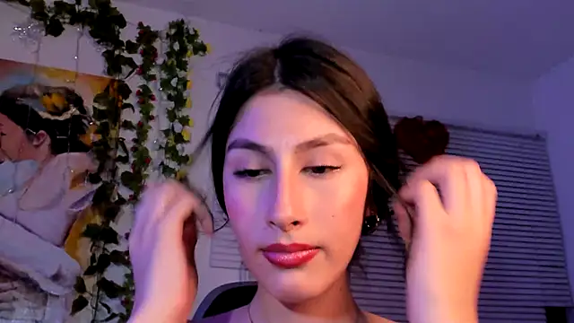 valeria gonzales  online show from February 9, 2025, 12:49 am