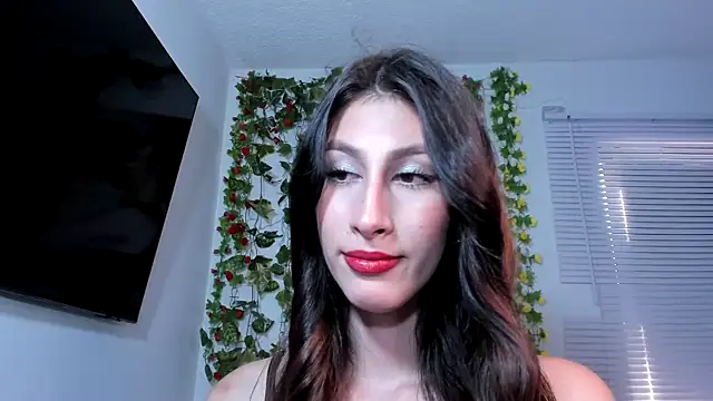 valeria gonzales  online show from February 16, 2025, 7:49 pm