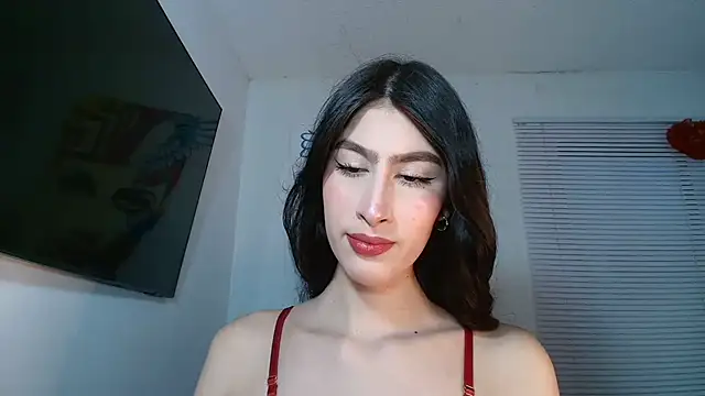 valeria gonzales  online show from September 28, 2025, 8:58 pm