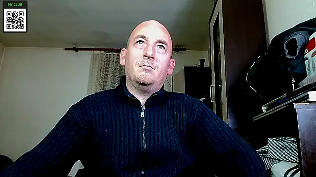 Snapshot of Johan___Barker chatting on December 6, 2024, 7:23 pm Johan Barker online show from December 6, 2024, 7:23 pm