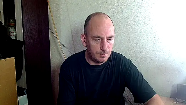 Snapshot of Johan___Barker chatting on January 6, 2025, 7:45 pm Johan Barker online show from January 6, 2025, 7:45 pm