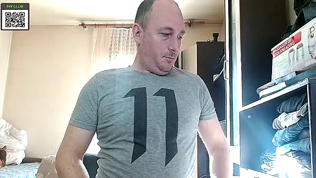 Snapshot of Johan___Barker chatting on January 27, 2025, 12:48 pm Johan Barker online show from January 27, 2025, 12:48 pm