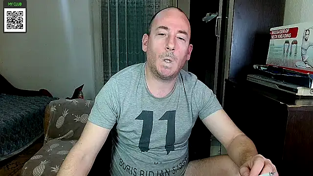 Snapshot of Johan___Barker chatting on January 30, 2025, 4:48 am Johan Barker online show from January 30, 2025, 4:48 am