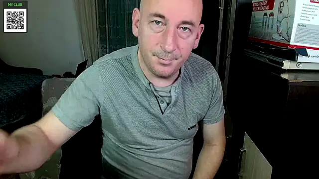 Snapshot of Johan___Barker chatting on March 3, 2025, 5:09 am Johan Barker online show from March 3, 2025, 5:09 am