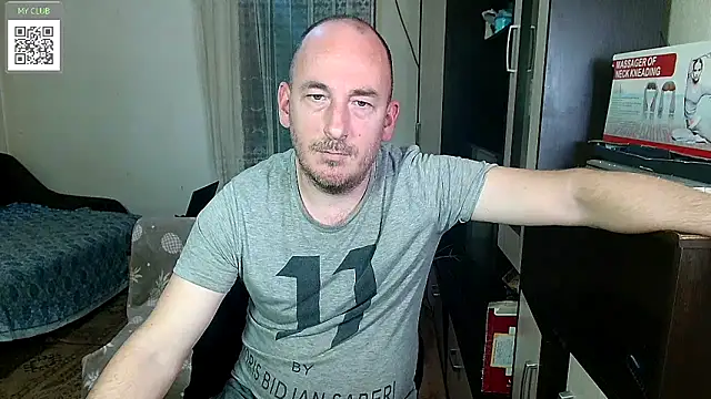 Snapshot of Johan___Barker chatting on March 12, 2025, 9:44 am Johan Barker online show from March 12, 2025, 9:44 am