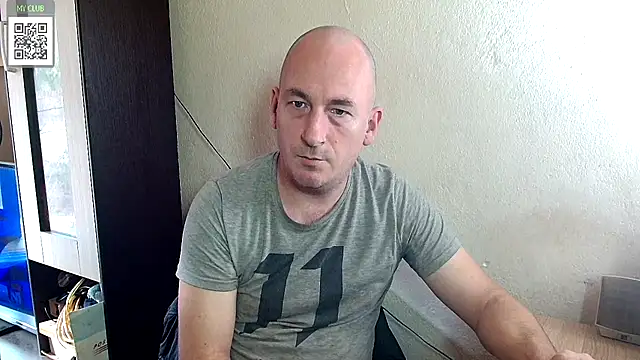 Snapshot of Johan___Barker chatting on March 16, 2025, 11:16 am Johan Barker online show from March 16, 2025, 11:16 am