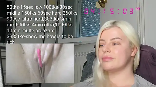Snapshot of queenofthenighttt chatting on February 12, 2025, 3:16 pm queenofthenighttt online show from February 12, 2025, 3:16 pm