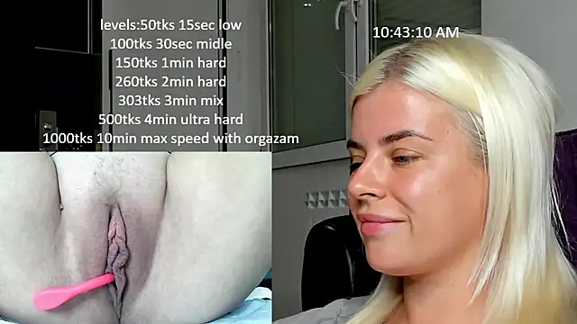 Snapshot of queenofthenighttt chatting on October 1, 2025, 8:42 am queenofthenighttt online show from October 1, 2025, 8:42 am