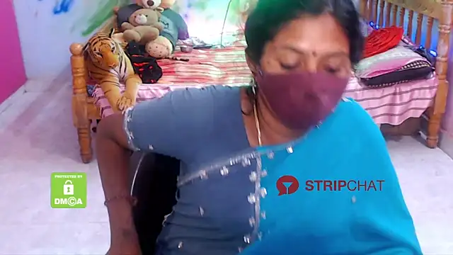 Snapshot of Novapol chatting on December 5, 2024, 5:17 pm Novapol online show from December 5, 2024, 5:17 pm