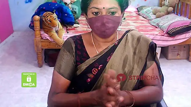 Snapshot of Novapol chatting on December 26, 2024, 5:30 pm Novapol online show from December 26, 2024, 5:30 pm