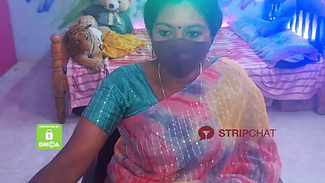 Snapshot of Novapol chatting on January 10, 2025, 6:06 pm Novapol online show from January 10, 2025, 6:06 pm