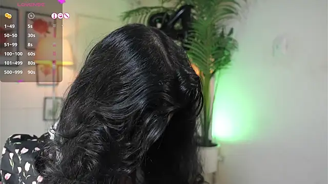 artechloe online show from October 31, 2025, 11:06 pm