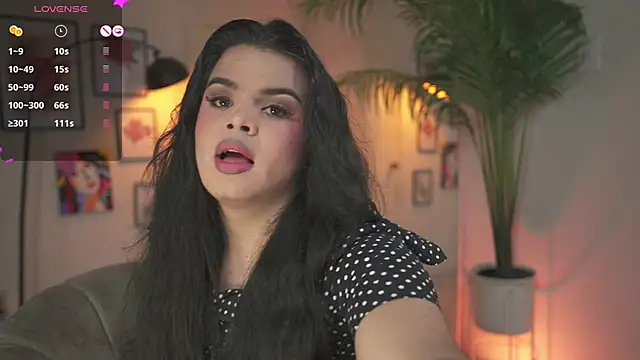 artechloe online show from November 19, 2025, 7:03 pm