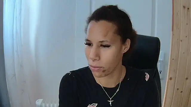 AaliyahHarris online show from October 26, 2025, 1:17 pm