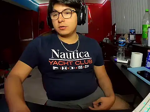 Snapshot of Nathanroberts111 chatting on December 28, 2024, 6:06 am Nathanroberts111 online show from December 28, 2024, 6:06 am