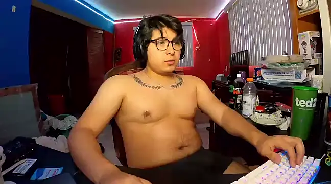 Snapshot of Nathanroberts111 chatting on January 28, 2025, 5:46 pm Nathanroberts111 online show from January 28, 2025, 5:46 pm