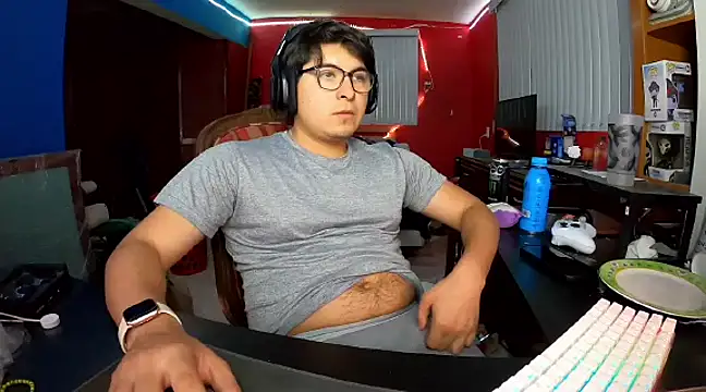 Snapshot of Nathanroberts111 chatting on February 28, 2025, 10:39 pm Nathanroberts111 online show from February 28, 2025, 10:39 pm