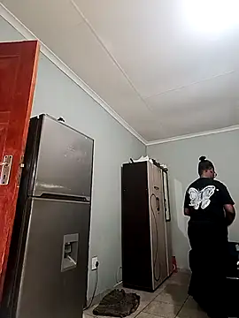 ANGELINE600 online show from November 21, 2025, 2:05 pm