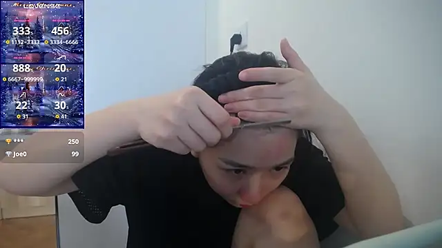 Asiagirll online show from September 17, 2025, 4:47 am