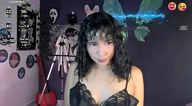 Mary Rosse1 online show from January 25, 2025, 11:13 am